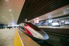 夜间高铁来了！“让旅客买长乘短”？12306回应图片