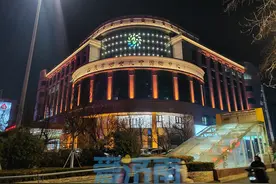 闪闪发亮的“她” 市中区新增一处打卡地图片