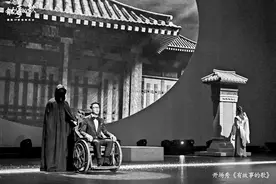 “有故事的歌”以情景秀形式开场图片
