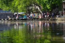 “五一”出游：偏岩古镇成为“慢充游”新选择图片