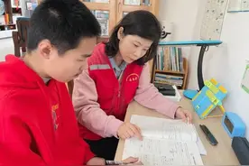 蚌埠：“戎爱珠城”军嫂服务队爱心相伴困境家庭图片