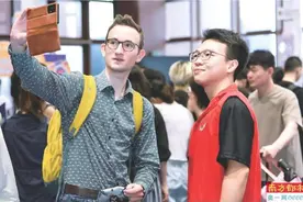 深技大首年招收外籍全日制本科生图片