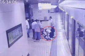 十万火急！事发武汉地铁青鱼嘴站图片