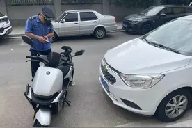 民呼必应·回音壁 | 永康路北段车辆乱停乱放？卫东区五一路街道高效解决图片