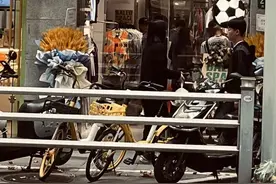 上海的足球迷有福啦！静安这家新店藏着近500件复古球衣图片
