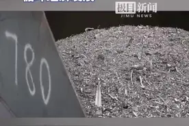 废电瓶加工成再生颗粒，报废燃油叉车变身电动新叉车，老河口企业玩上“垃圾变宝贝”新魔法图片