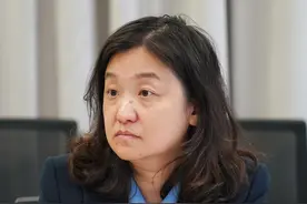 南银法巴消费金融康玲：消费金融公司实现长远发展，自主风控是大势所趋图片