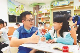 教育周刊 | 这个“讲师团”不一般！屯昌县新兴镇开设“留守儿童星光课堂”图片