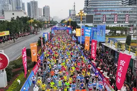兴义：万马火爆出圈 溢出效应明显图片