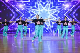 全国妇女广场舞大赛在杭开幕 巾帼力量引领全民健身新风尚图片