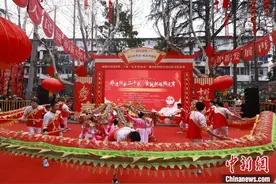 各地传统民俗文化精华汇聚上海杨浦“元宵行街会”图片