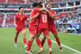 亚洲杯综合：日本险胜，伊朗“爽”赢，中国香港憾负图片