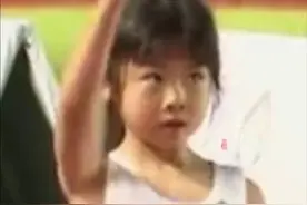 汗流浃背了吧大学生！幼儿园年仅5岁小女孩800米跑出3分11秒！图片