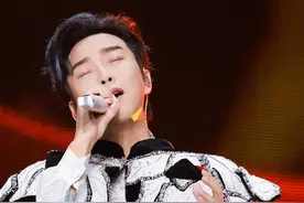 圆梦来“听”李玉刚演唱会，盲童李玉顺开口唱《万疆》惊艳全场图片