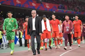 热闻|已有7队获得参赛名额！国足全胜也可能去不了世界杯，网友：天亮了，梦该醒了图片