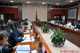 黎春秋专题调度社会物流总费用与GDP比率相关工作时要求：有效降低全社会物流成本 以高质量物流推动高质量发展图片