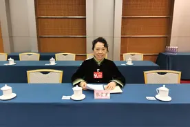 张金英委员：建立失能失智老人照护服务体系图片