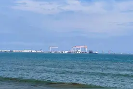 青未了|大海在前，乡愁靠后图片