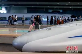 高铁票代抢套路满满，中秋国庆出行需要多拼？图片