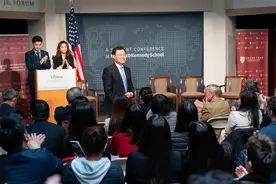 中国驻美大使谢锋谈美国贸易保护主义图片