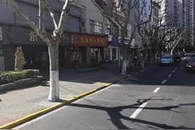 临平北路公交站变样了，成功打造“后绕式公交车站”图片