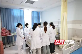 女子发胖9月腹部形如孕8月 这家医院多学科联合救治成功图片
