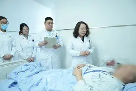 这位东大人，为生命“续航”！图片