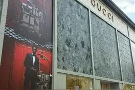 突然卖不动了？知名大牌关闭上海市中心2家门店！年轻人消费转向图片
