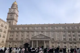 爆火！上万人排队打卡，哈药六厂：这泼天的富贵……图片