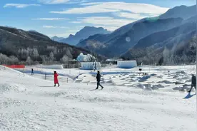 玉渡山变身冰雪雾凇世界，下月上旬冰雪节将开幕图片