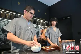 “90后”港青在桂求学记：学习中医 热衷新潮养生图片