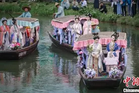 “十二花神”亮相杭州西溪花朝节 现场“天女散花”图片