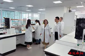 齐商银行：播普惠金融“雨露” 助小微茁壮成长图片