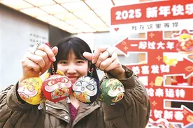 消费新热点：年货尽显国潮风图片
