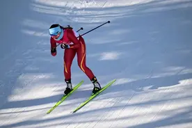 亚冬会│中国队包揽越野滑雪女子5公里前三 巴亚尼·加林夺金图片