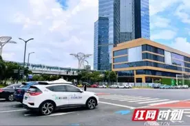 “萝卜快跑”跑进湖南2年，你坐过没？图片