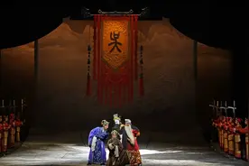 大型扬剧《子胥过江》在江苏扬州首演图片