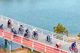 爱上日照 |⑥3天！300多公里！70岁大爷骑行到日照赴山海之约图片