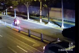 幼儿嘴部被刀划伤血流如注 民警开辟生命通道15分钟护送至医院图片