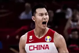 易建联退役哽咽感谢所有人：我永远不会离开篮球图片