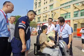 00后脑瘫女孩合肥开启大学生活  梦想加入校青年社团图片
