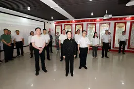 市四家班子领导干部到钦北区廉政教育基地开展“学习贯彻习近平总书记重要讲话精神 永葆清正廉洁政治本色”主题党日暨实地廉政教育图片
