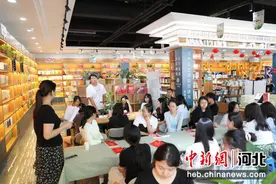 河北顺平：大学生暑期返乡实践助发展图片