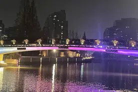 记者实地探访：夜晚沿苏州河City walk，灯光是否安全美观图片