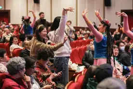 一曲《金梭银梭致青春》，一段跨越5000公里的山海情图片