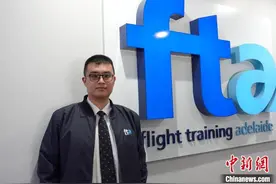 国泰航空首批中国内地见习机师孙钰明：飞行是我的终极梦想图片