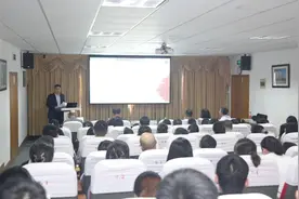 提高科研项目申报质量，青大附院召开2024年博士科研工作会图片
