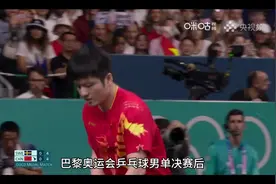 赛后樊振东的衣服像刚从水里捞出，为何？图片
