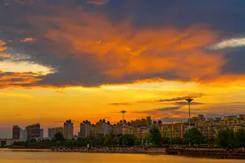 柘城：落日余晖映晚霞 一抹夕阳美如画图片