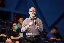 少儿科幻作家陆杨、出版人尹利华：创造独特的中国式科幻作品｜读+图片